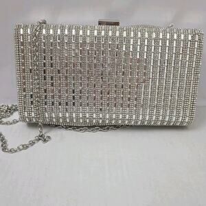 Charming Charlie RSVP Silver Clutch Purse Chain Strap Wedding Prom Never Used